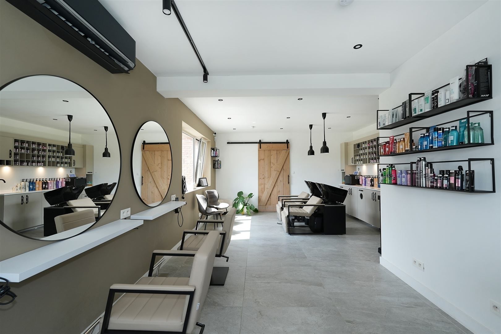 Woning met drie slaapkamers in een rustige omgeving foto 17