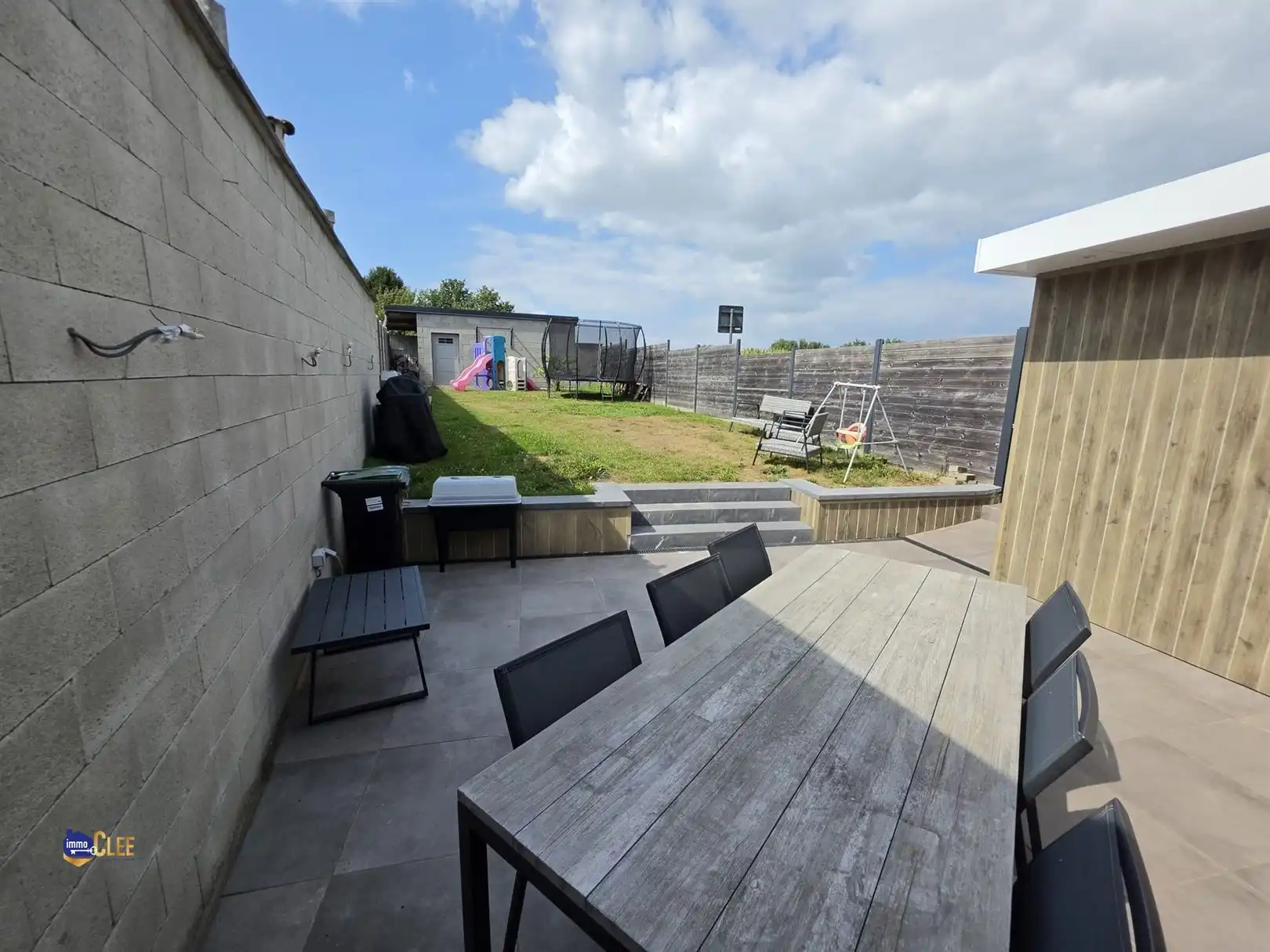 Instapklare woning omgeven door groen foto 13