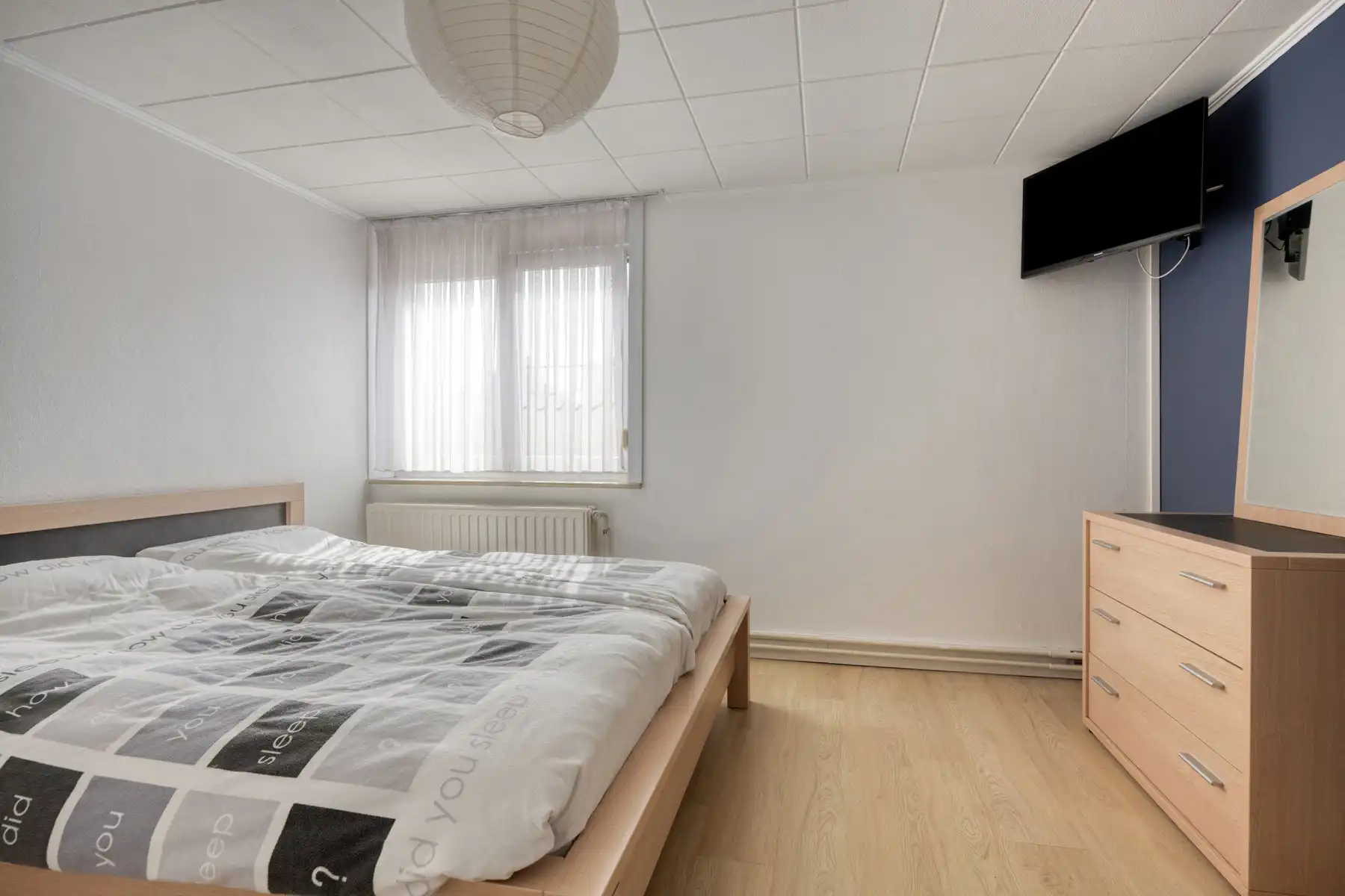 Zeer goedgelegen halfopen bebouwing met garage!! foto 10