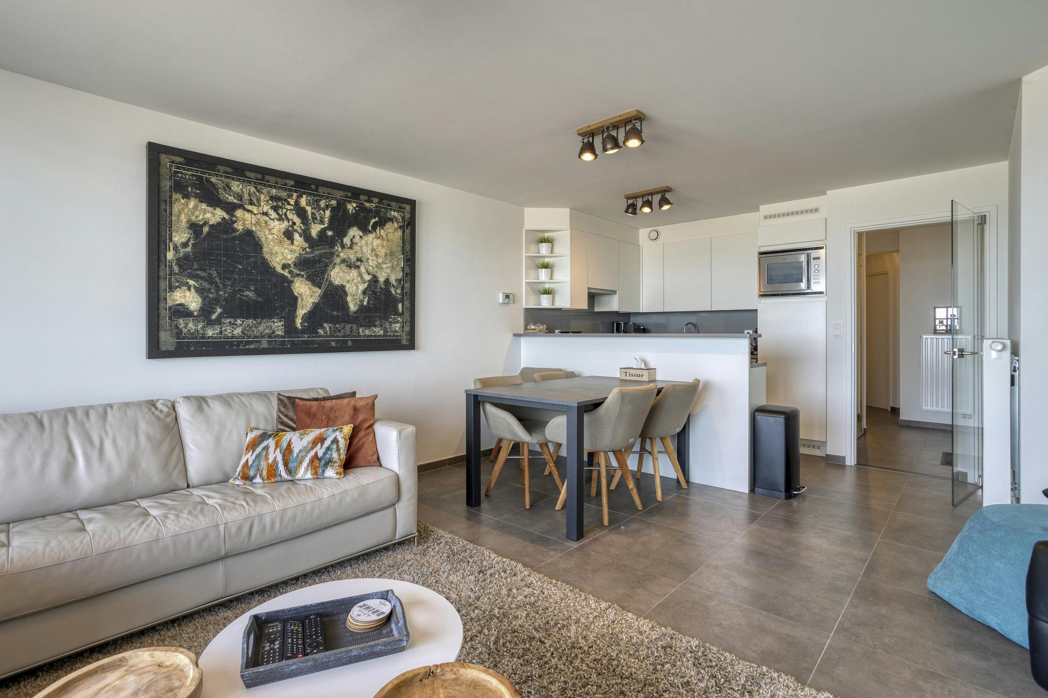 Recent appartement (2017) met 2 slaapkamers op de Zeedijk  foto 4