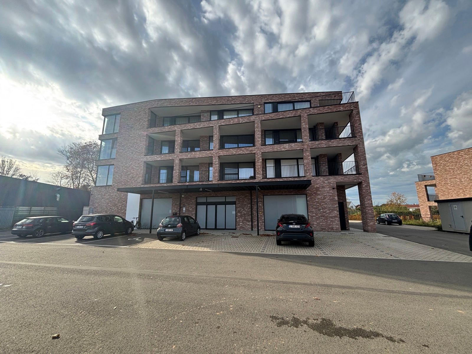 Handelspand 984 m² te huur in Kermt (Hasselt) foto 7