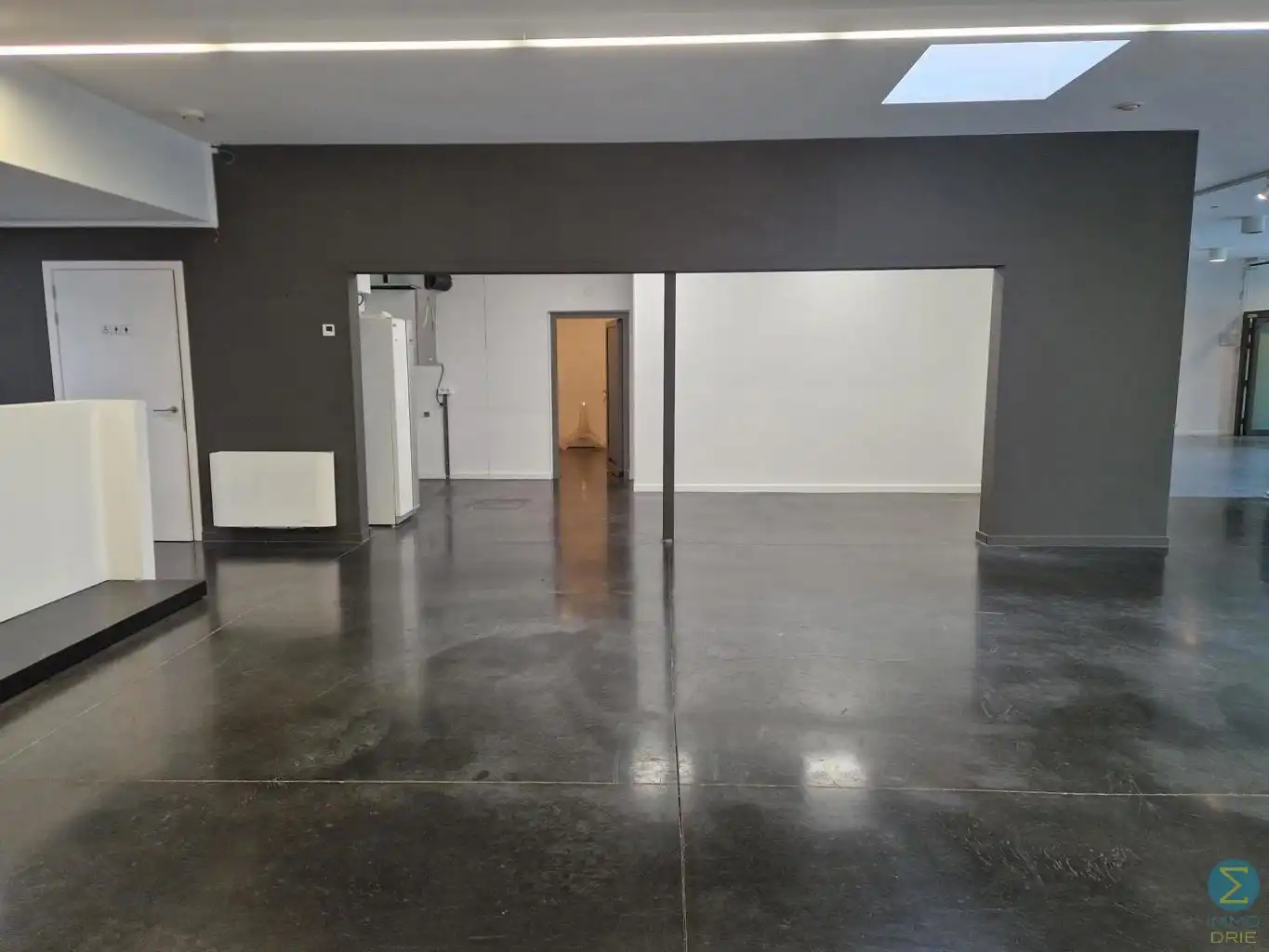 Commerciële ruimte te huur foto 8