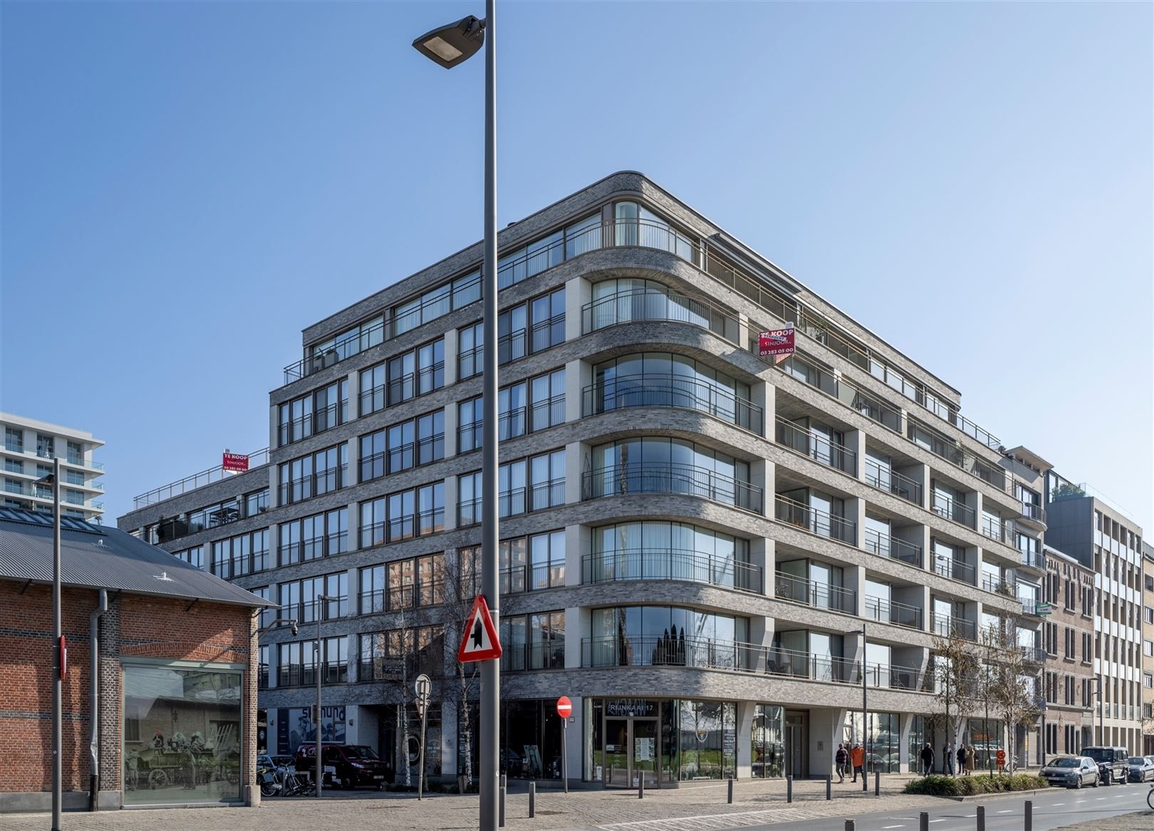 ()=>{if(producerUpdateValueVersion(node),producerAccessed(node),node.value===ERRORED)throw node.error;return node.value} Rijnkaai 17 - 2000 ANTWERPEN