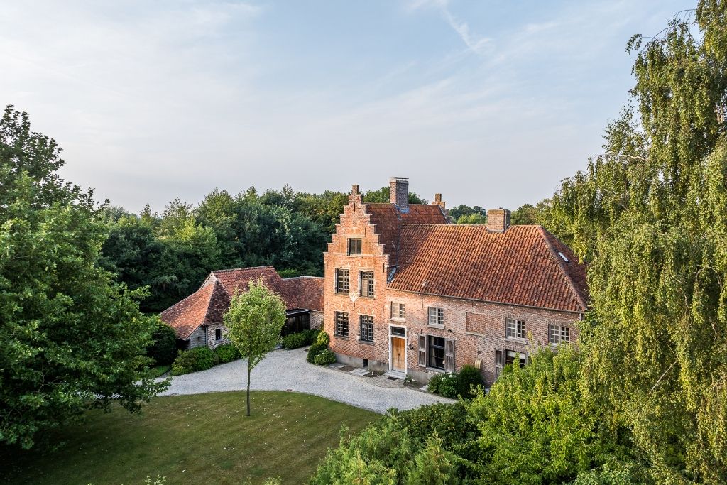 Het “Kasteelke” van Voorde. Waar stilte, stijl en geschiedenis samenvallen. foto 3