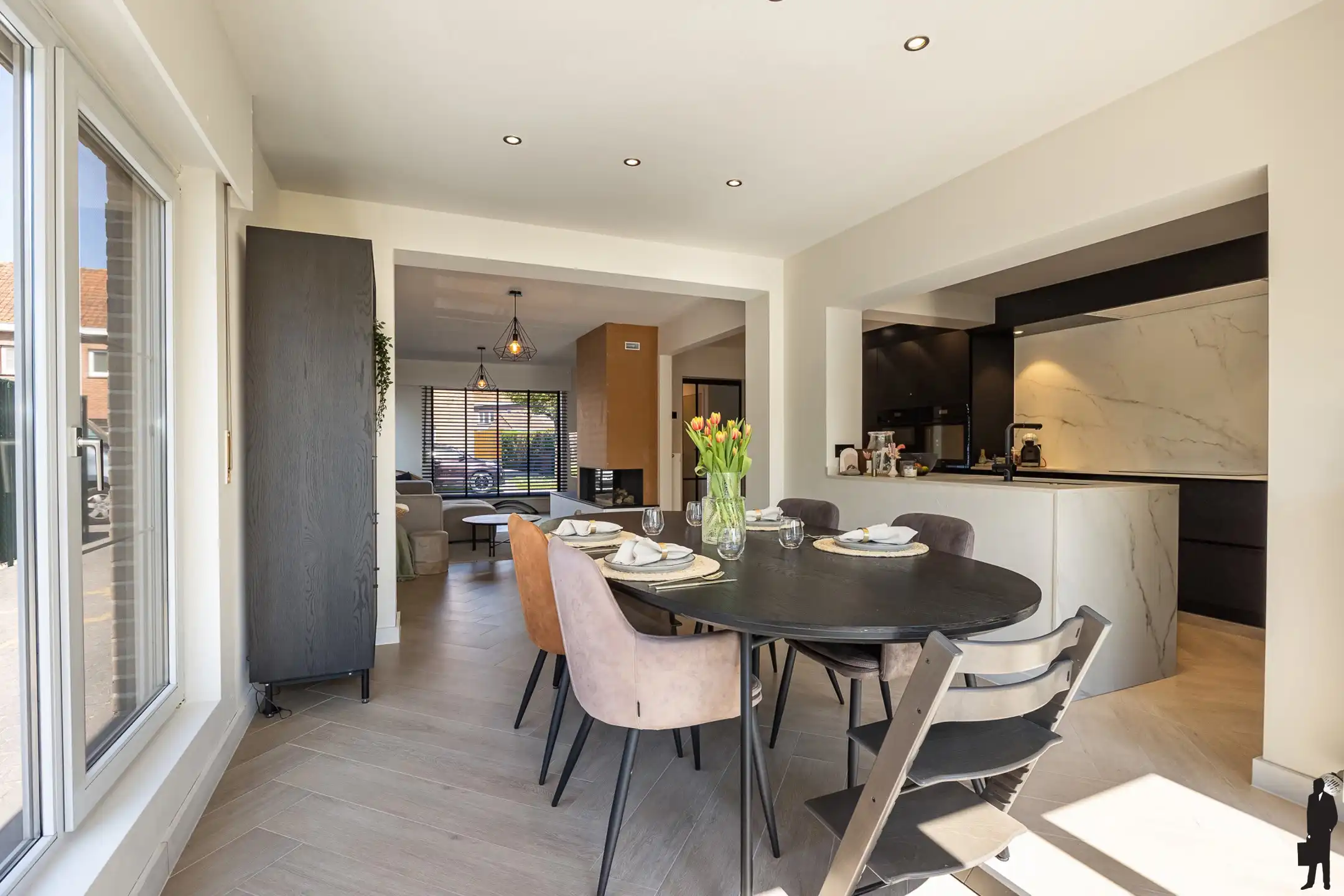 Instapklare gezinswoning met moderne afwerking, 3 slpks en garage foto 3
