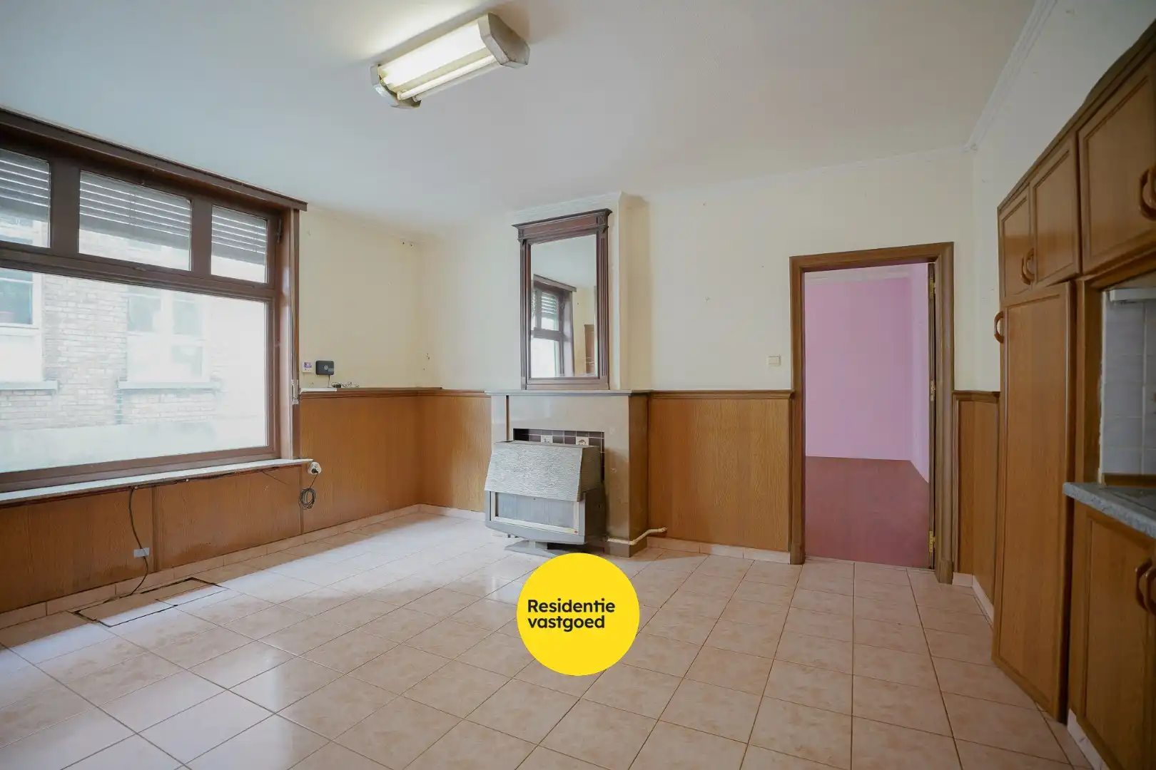 Karaktervolle hoekwoning op topligging in hartje Brugge foto 3