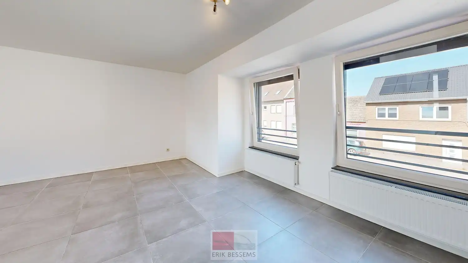 Ruim duplex appartement (gelegen op 1ste en 2de verdieping) van circa 81 m² te huur met 2 slaapkamers. foto 14