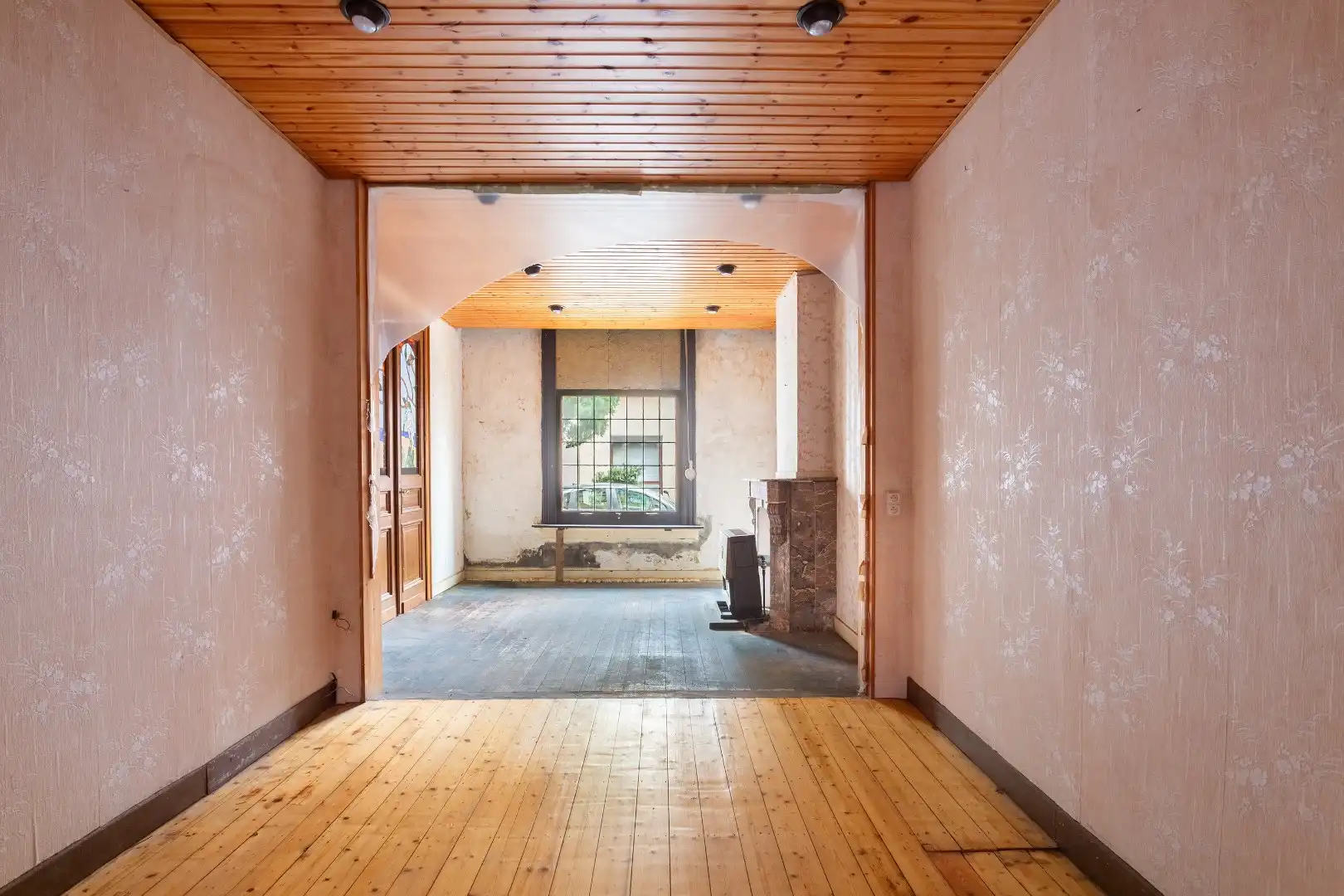Te renoveren woning met tuin van 155 m² foto 9