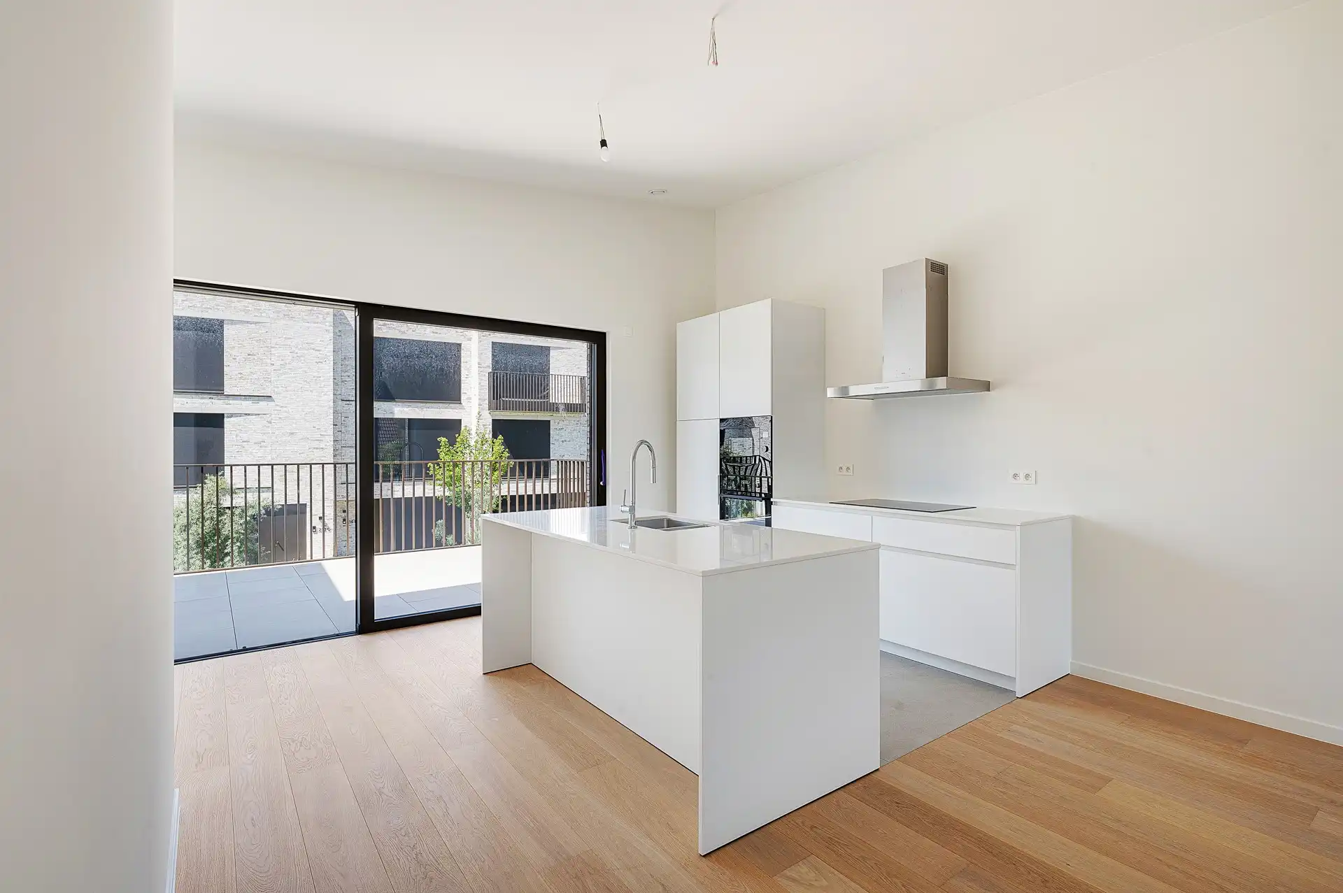 Architecturale BEN-woning met uitzonderlijke leefruimte en zonovergoten terrassen foto 14
