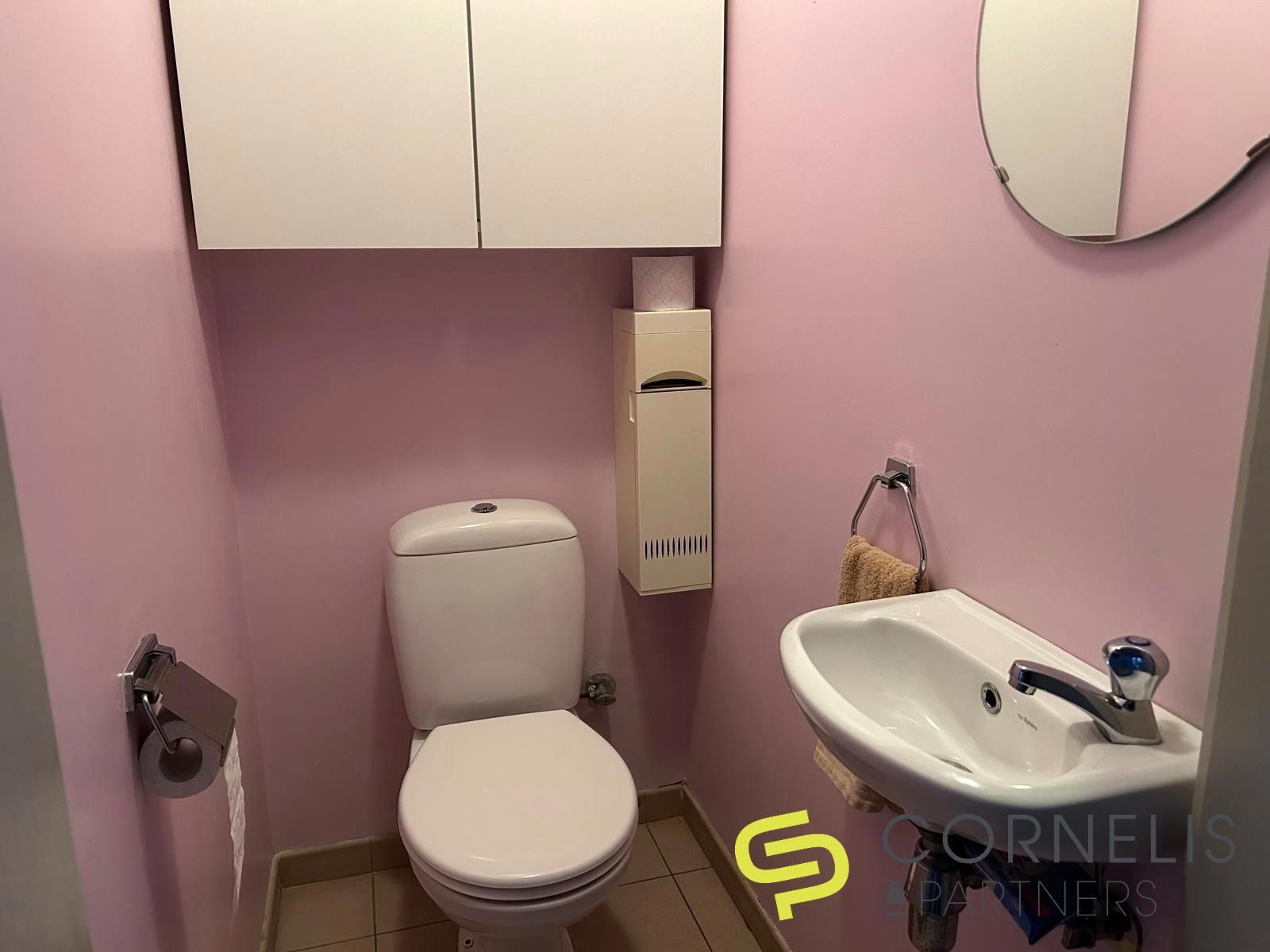 Gelijkvloers appartement met twee slaapkamers en garagebox foto 12