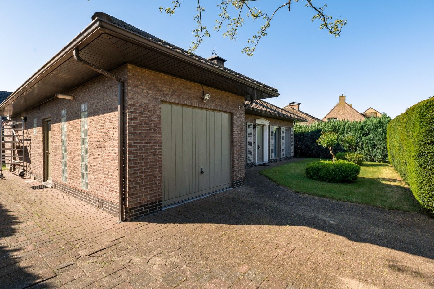 Vrijstaande laagbouwwoning met 3 slpk., tuin en inpandige garage foto 29