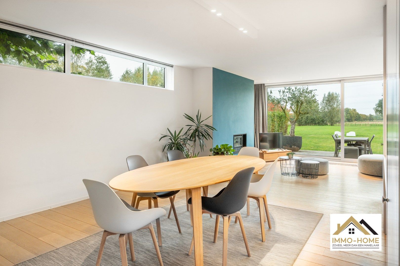 Ruime moderne woning met open zicht! foto 8