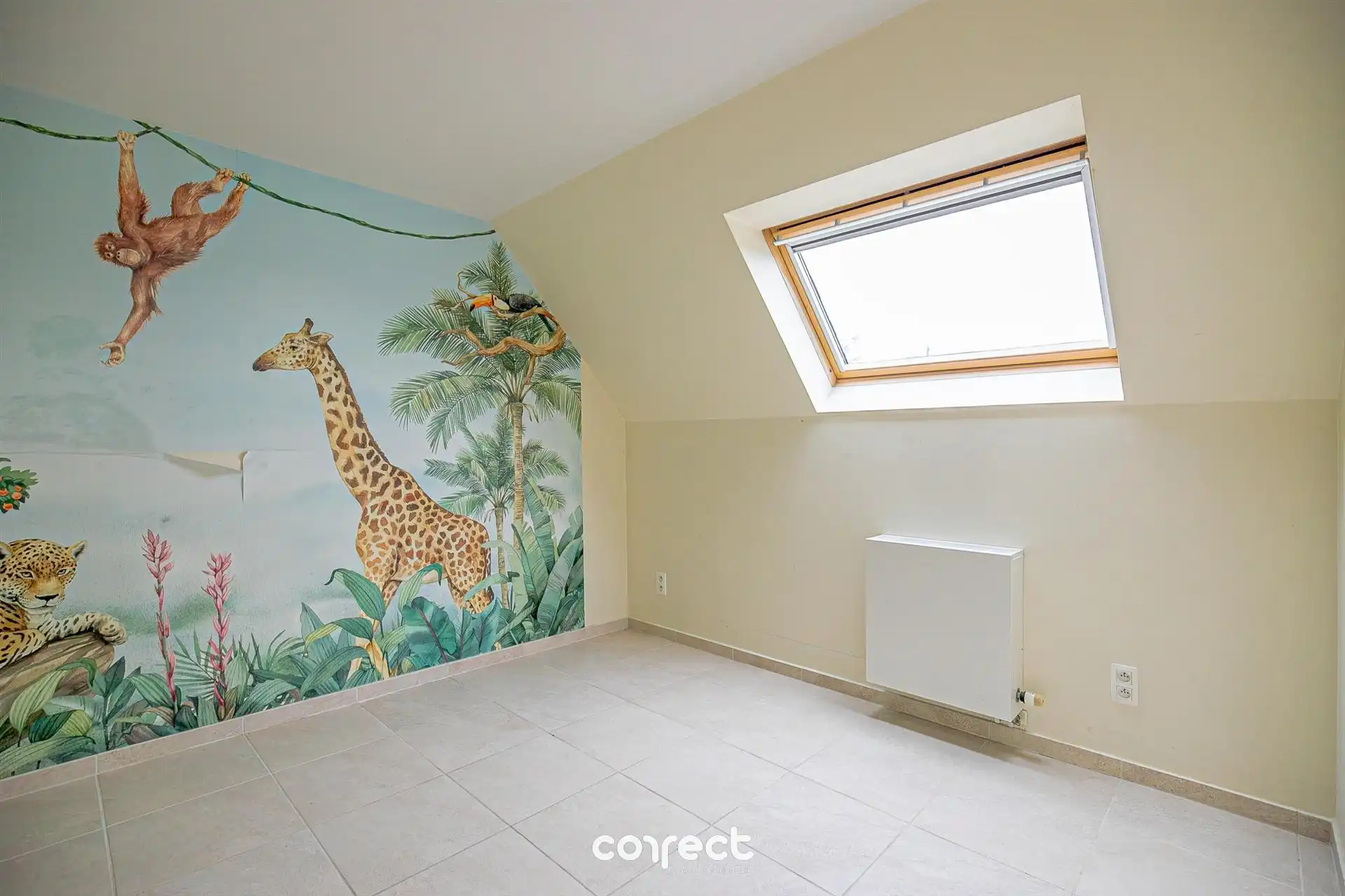 Instapklaar appartement met 3 slaapkamers en terras.  foto 8
