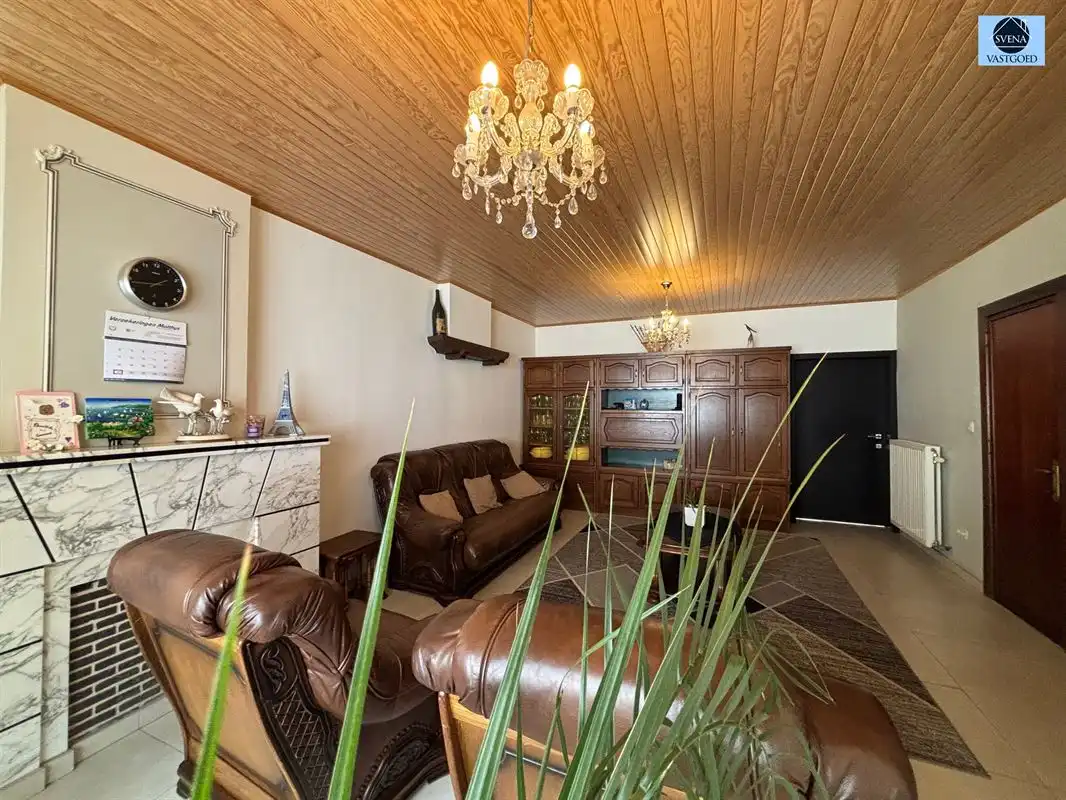 SOLIDE RUIME WONING MET 6 SLAAPKAMERS foto 5