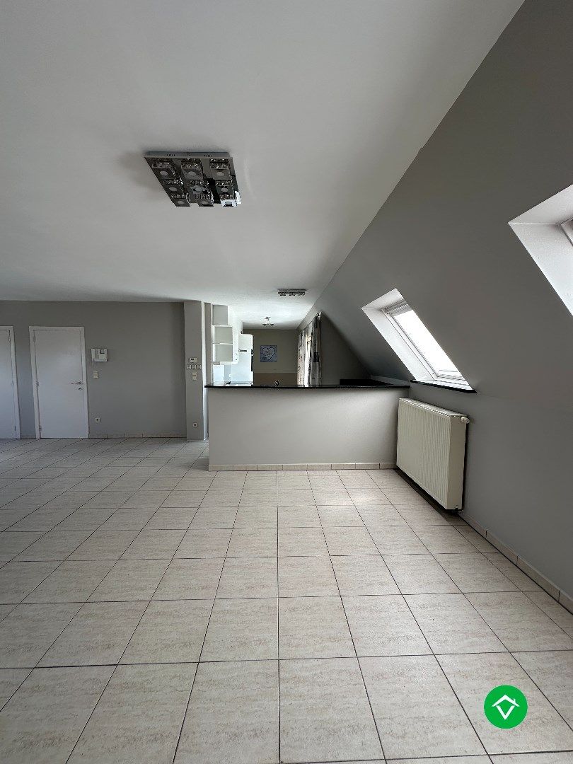 Appartement met 3 slaapkamers en garage te Houthulst  foto 10