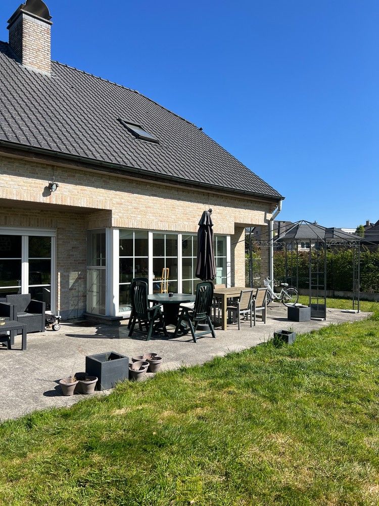 Stijlvolle villa met landelijk zicht foto 20