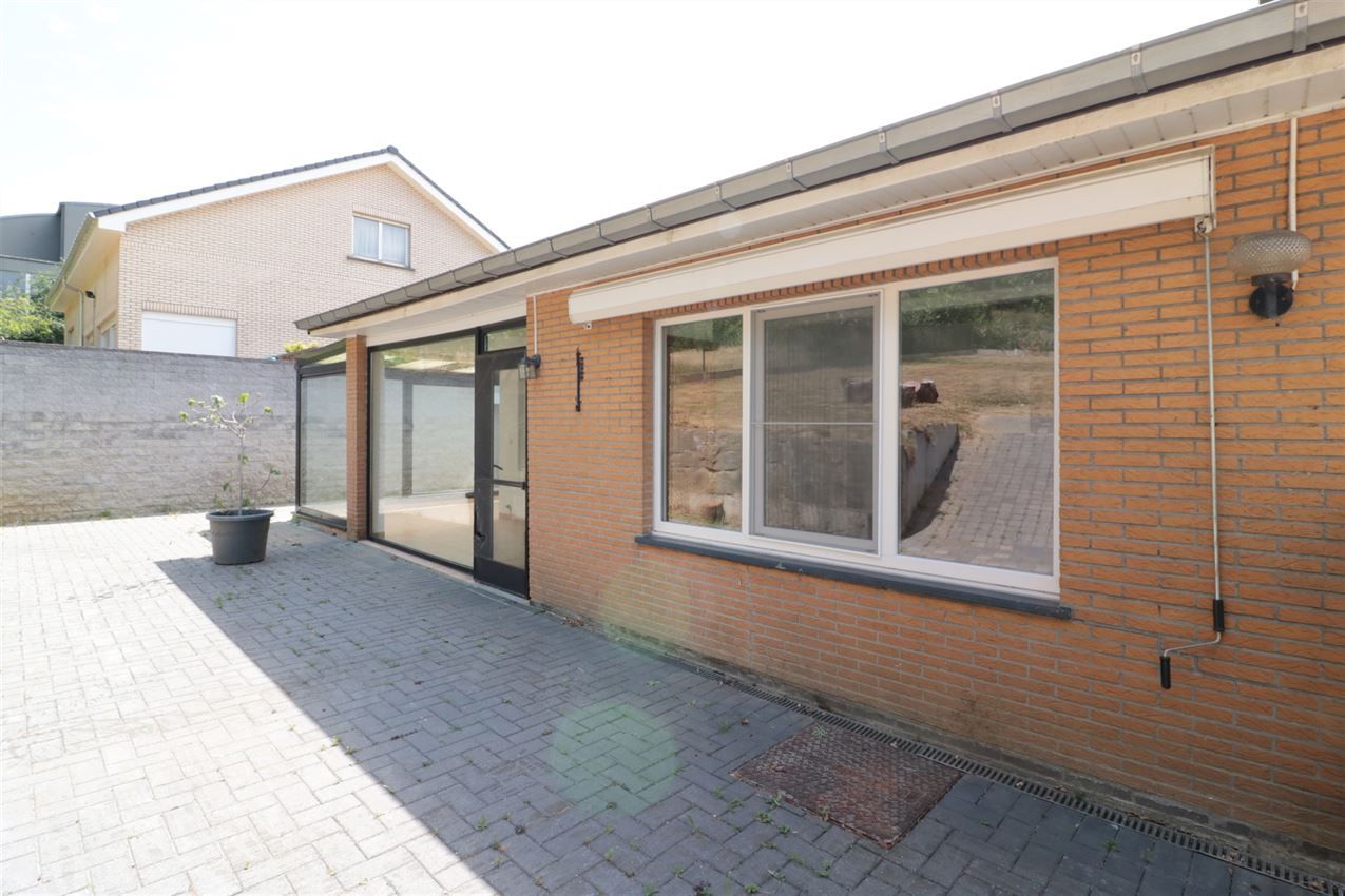 Uniek gelegen woning met 1 grote en 2 kleine slpk., rustige tuin foto 29