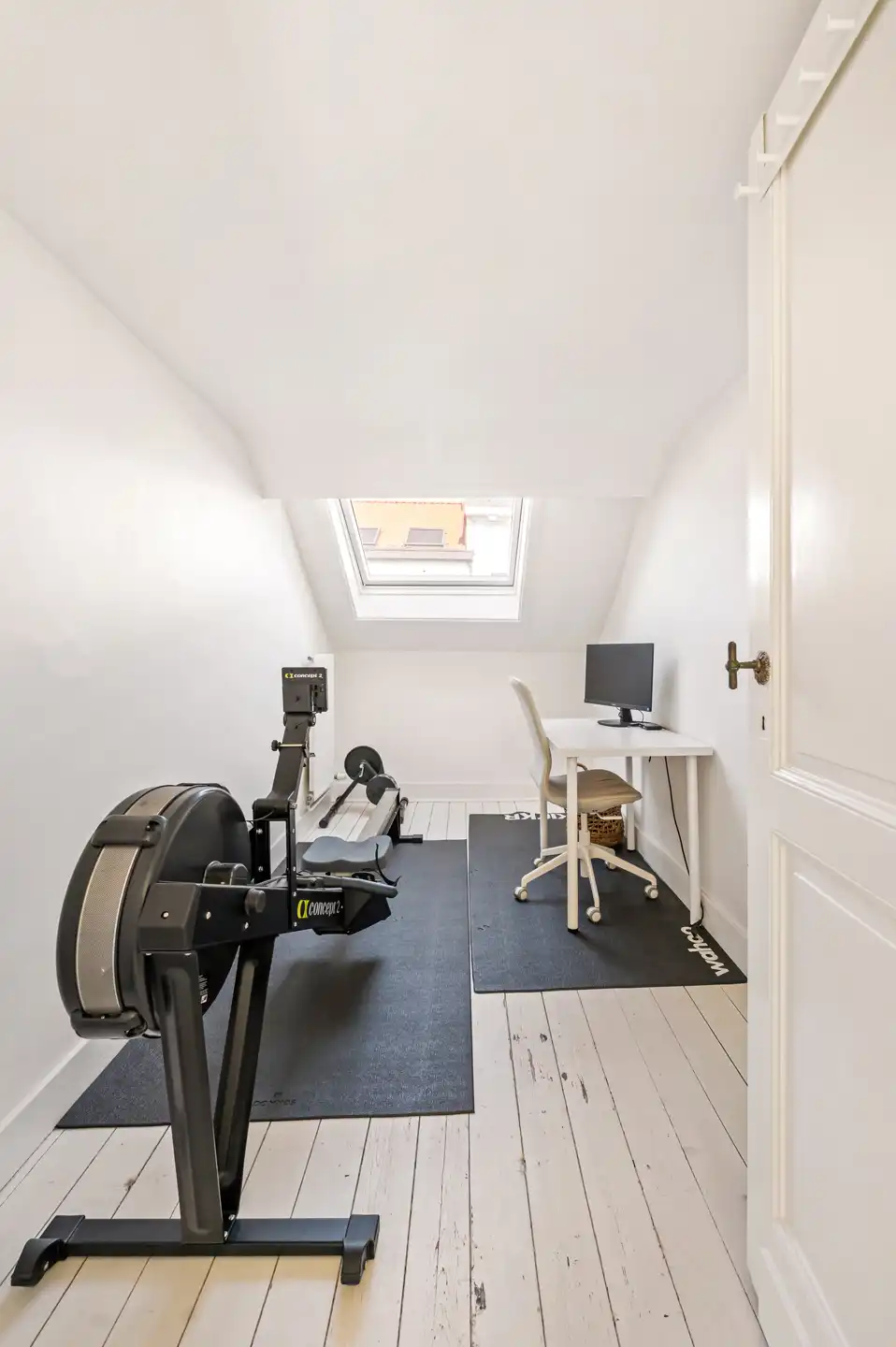 ANTWERPEN ZURENBORG - Gerenoveerd herenhuis met karakter foto 15