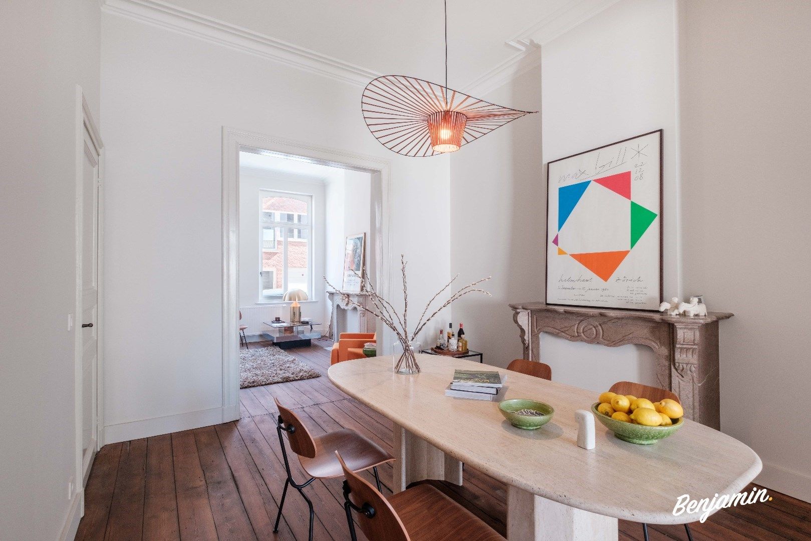 Prachtig gerenoveerd herenhuis op steenworp van Plein Kortrijk foto 4