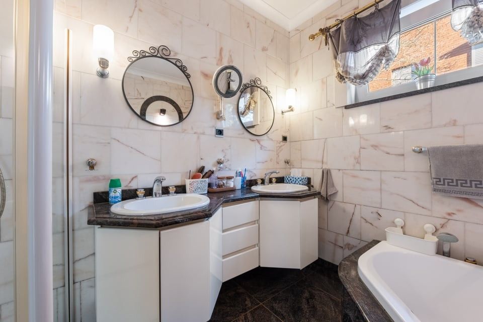 RUIME EN RUSTIG GELEGEN BUNGALOW MET 4 SLKS EN ZWEMBAD OP EEN PRACHTIG PERCEEL VAN 764M² foto 19