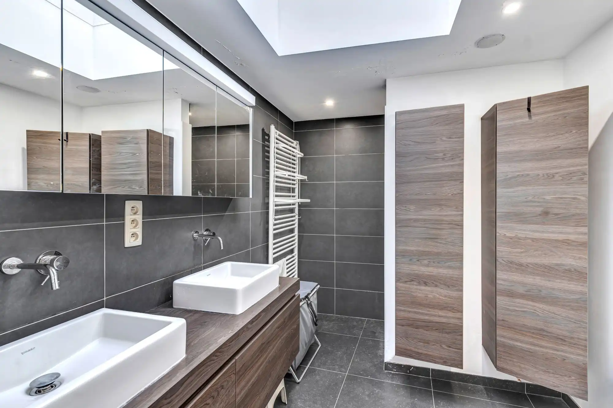 Ruime gezinswoning met 3 tot 4 slpks, kelder en zonnige tuin foto 10