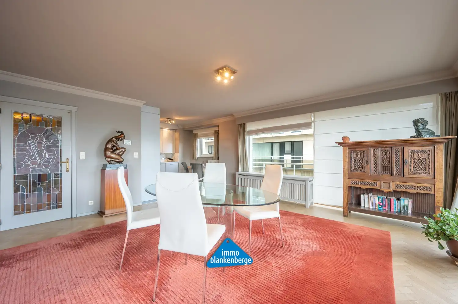 Ruim appartement met 3 slaapkamers op absolute toplocatie foto 9