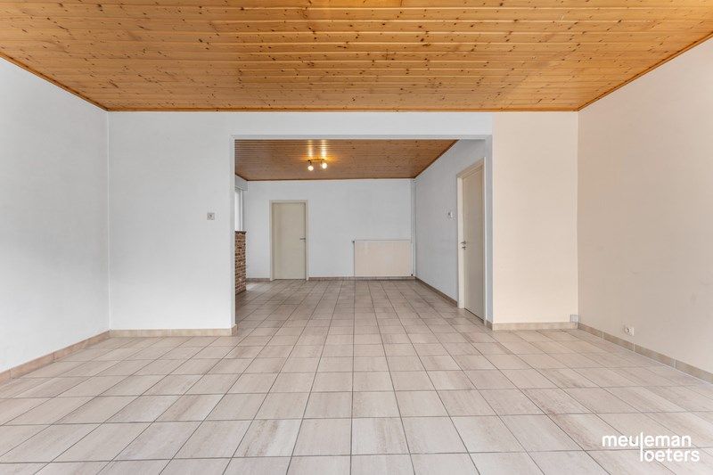 Te renoveren gezinswoning in centrum foto 3