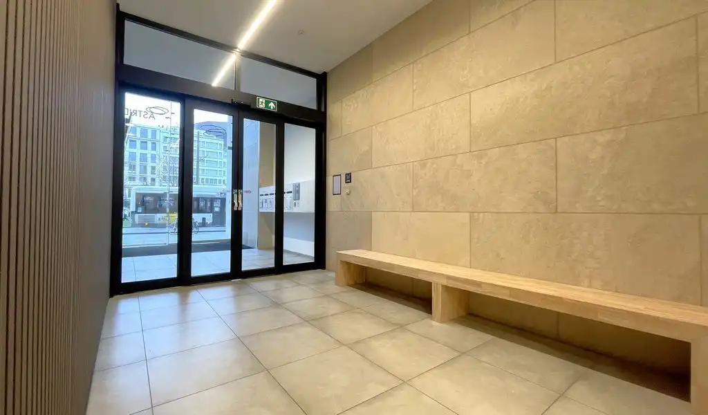 Gerenoveerde kantoorruimte te huur in Astrid Building aan Centraal Station in Antwerpen foto 18