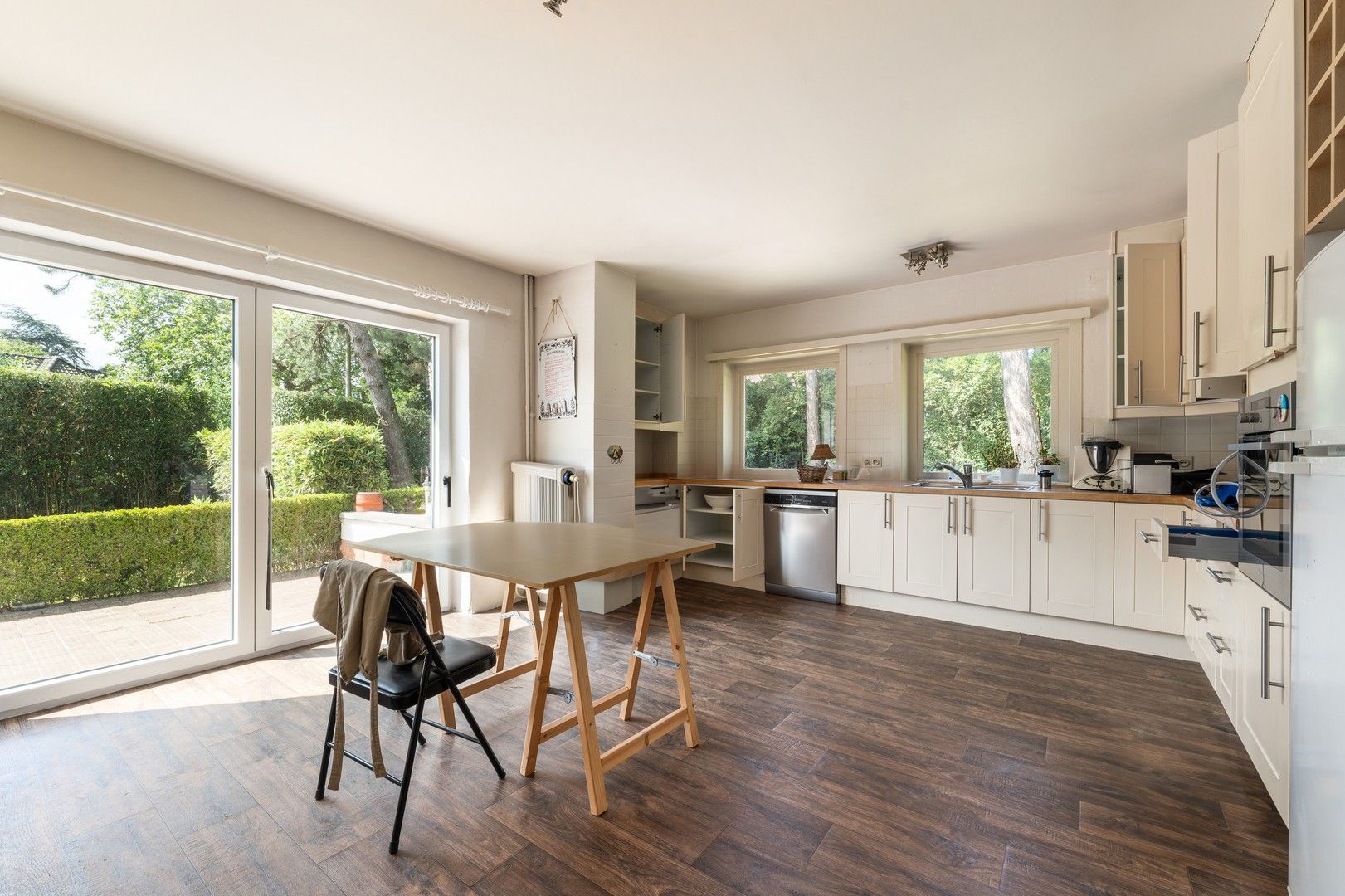 Karaktervolle interbellum villa in cottagestijl te koop. foto 7