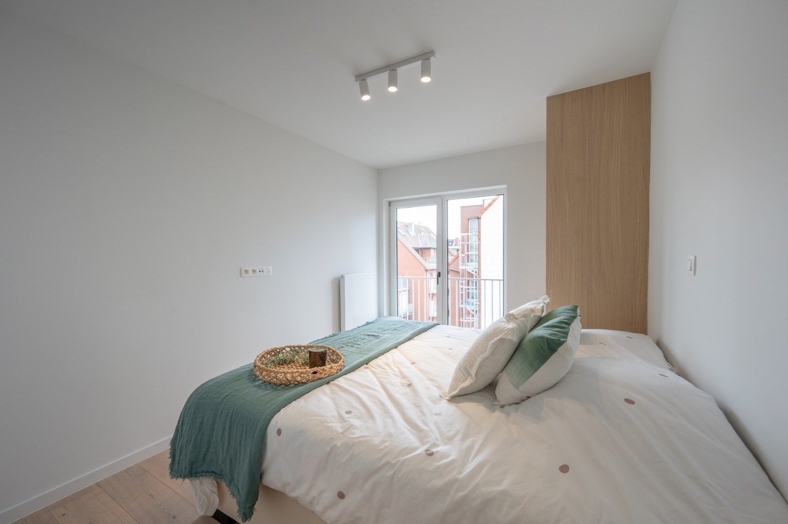 Prachtig gerenoveerd appartement met fantastische ligging in het commerciële centrum van Lippenslaan - Knokke.  foto 14