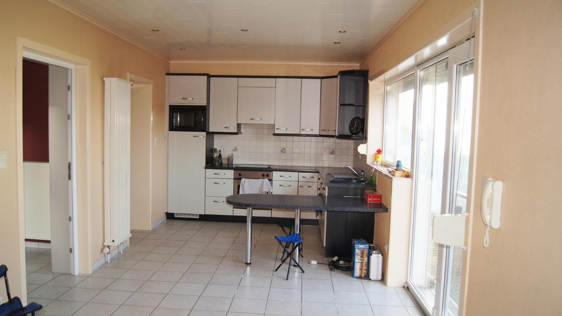 Gezinswoning met 3 slpks, bureau, garage en tuin foto 8