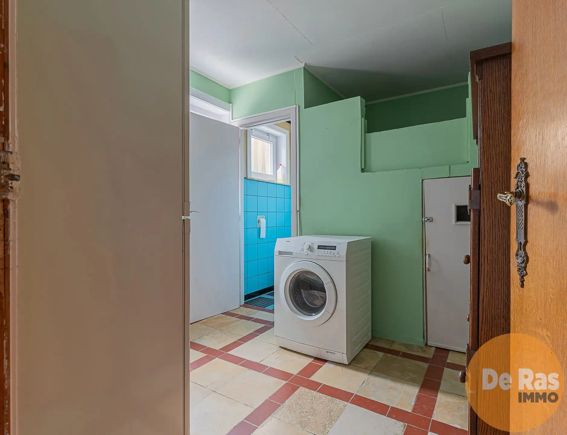 LEDE - Renovatiewoning met atelier | magazijn van ca. 200m² foto 6