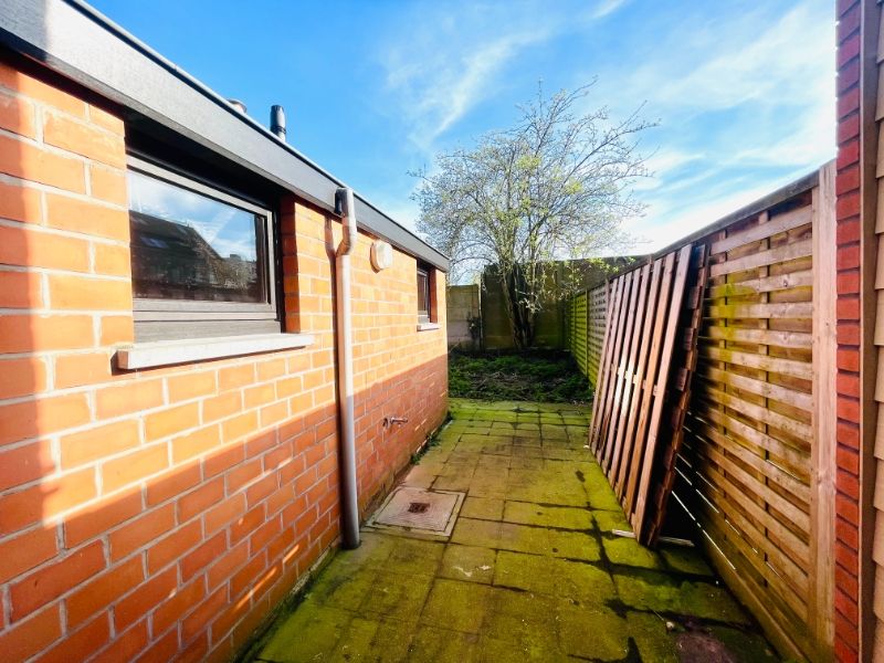 Recent gerenoveerde starterswoning met 2 slaapkamers en stadstuintje foto 16