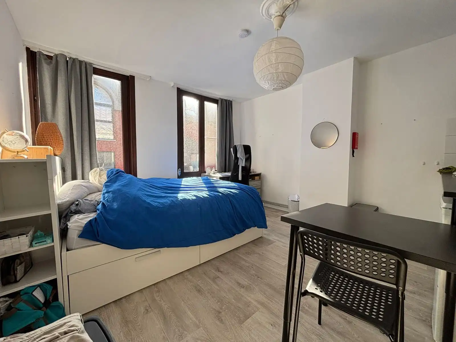 KAMER TE HUUR - STUDENTS ONLY foto {{pictureIndex}}