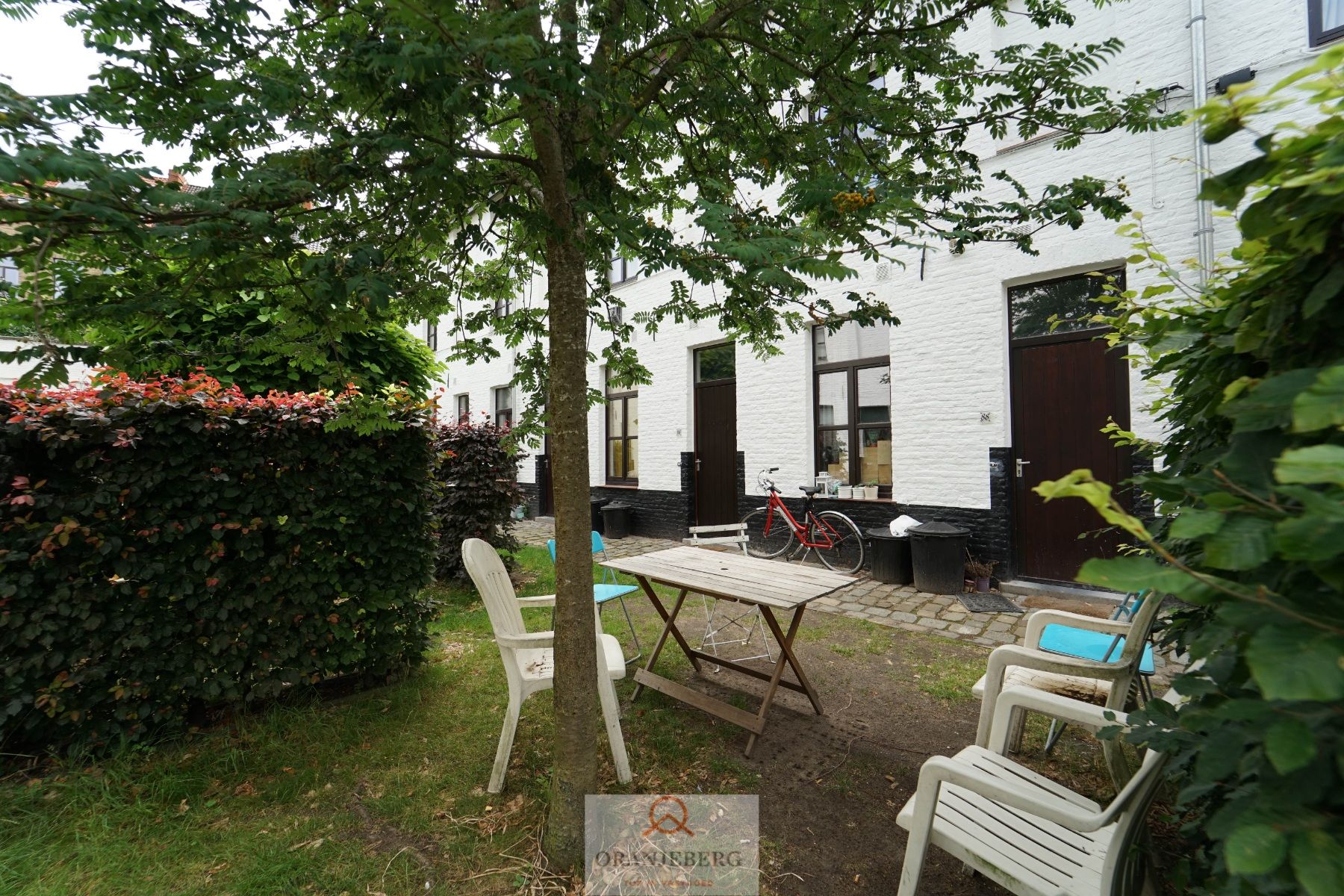 Charmante gerenoveerde woning met terras op topligging! foto 29