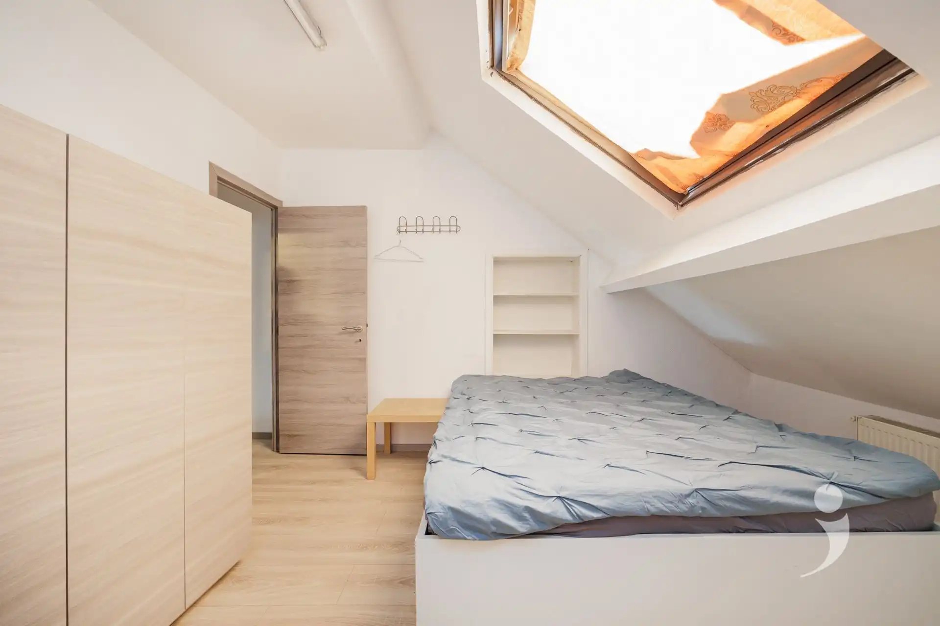 Zeer ruime woning aan de Becker-Remyplein! foto 21