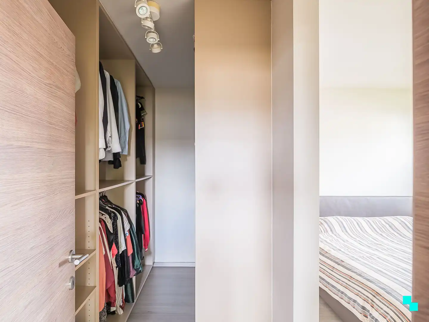 Recente villa in woonwijk te Merelbeke Kwenenbos foto 21