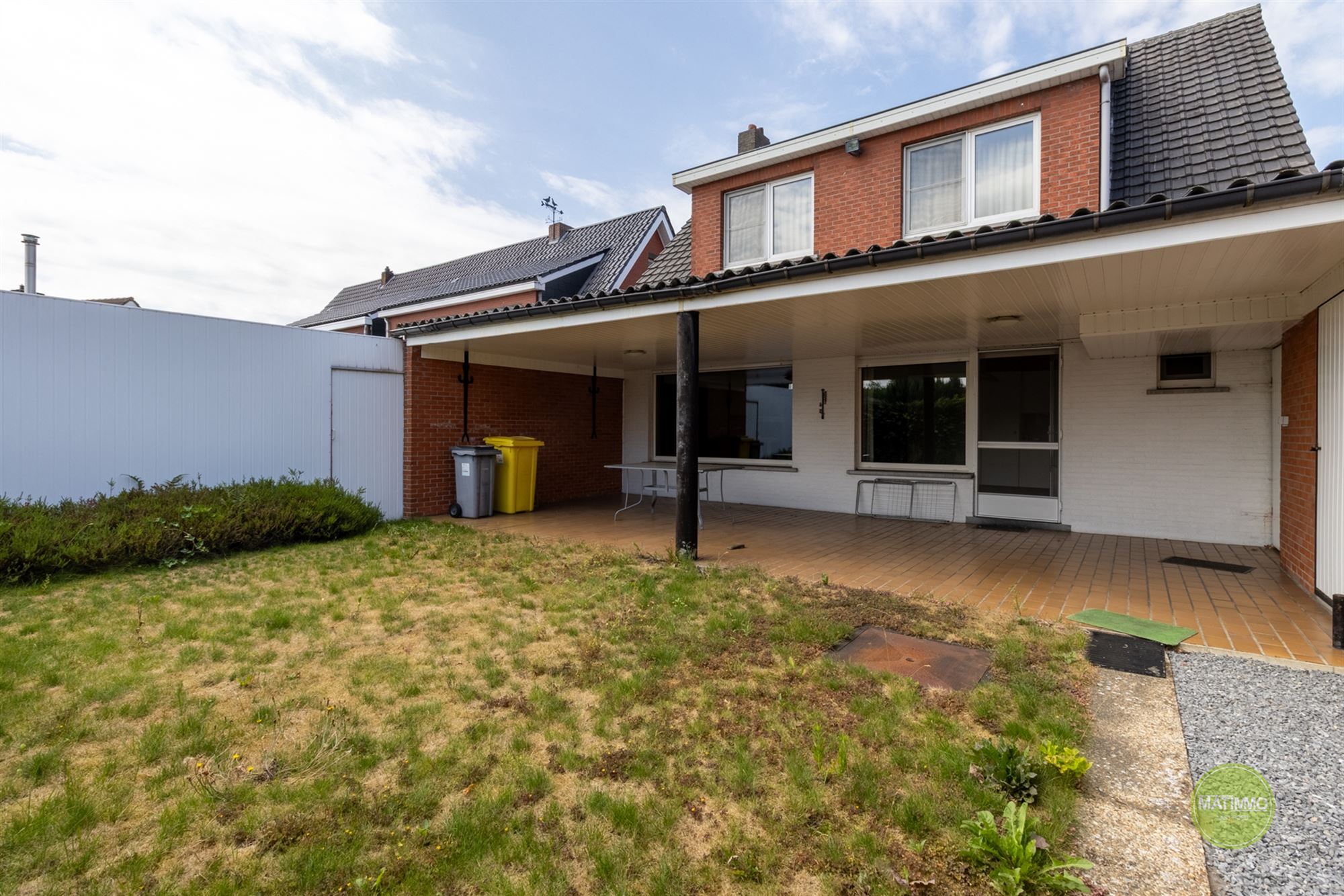 Te renoveren gezinswoning met werkhuis in Arendonk foto 18