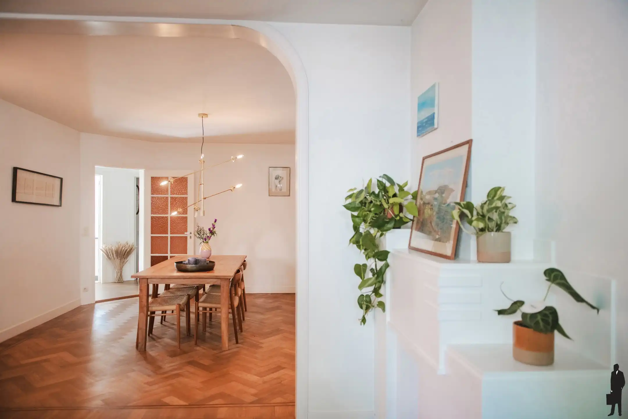 Ruim gelijkvloers appartement met tuin op toplocatie foto 3