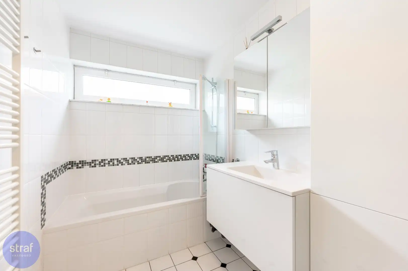 3 slaapkamerappartement met lage vaste kosten in rustig, kwalitatief gebouw foto 10