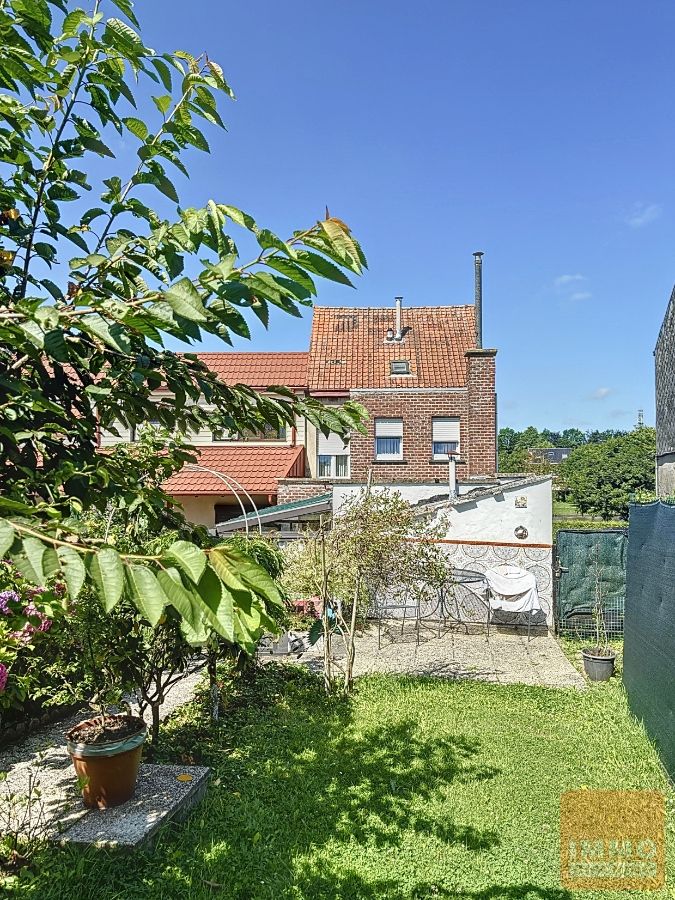 Tof gelegen huis met 3 slaapkamers en tuin foto 19