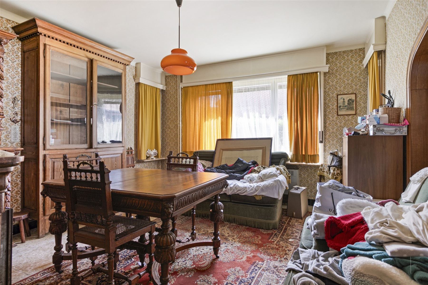 Te renoveren woning met 4 slaapkamers op groot perceel foto 4