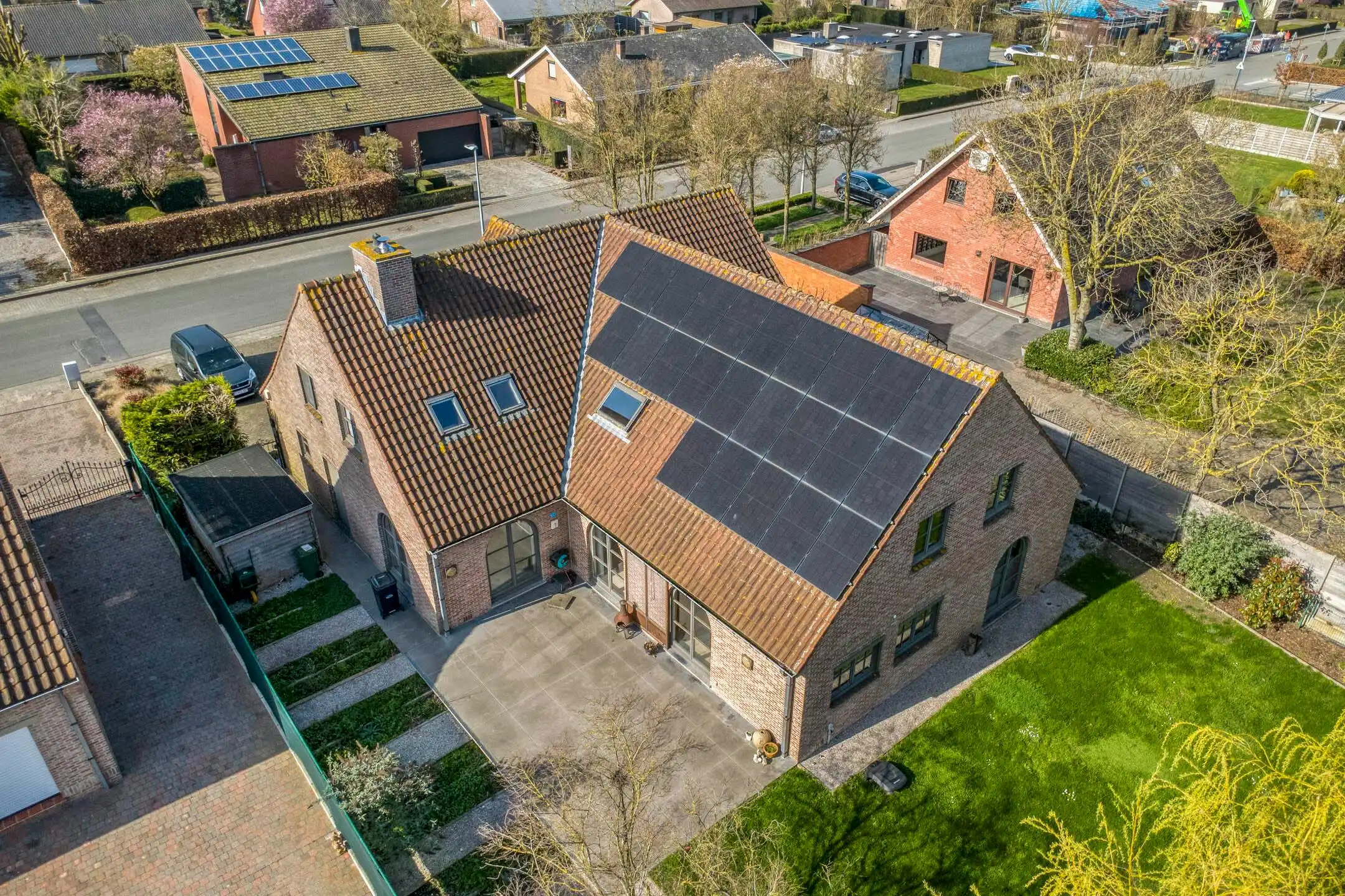 Villa met kantoor of kangoeroe-potentieel (EPC A) foto 22