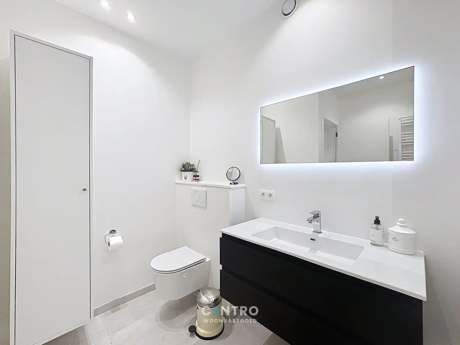 KWALITATIEF afgewerkt appartement in residentie 'de Blanke Berg'! foto 16