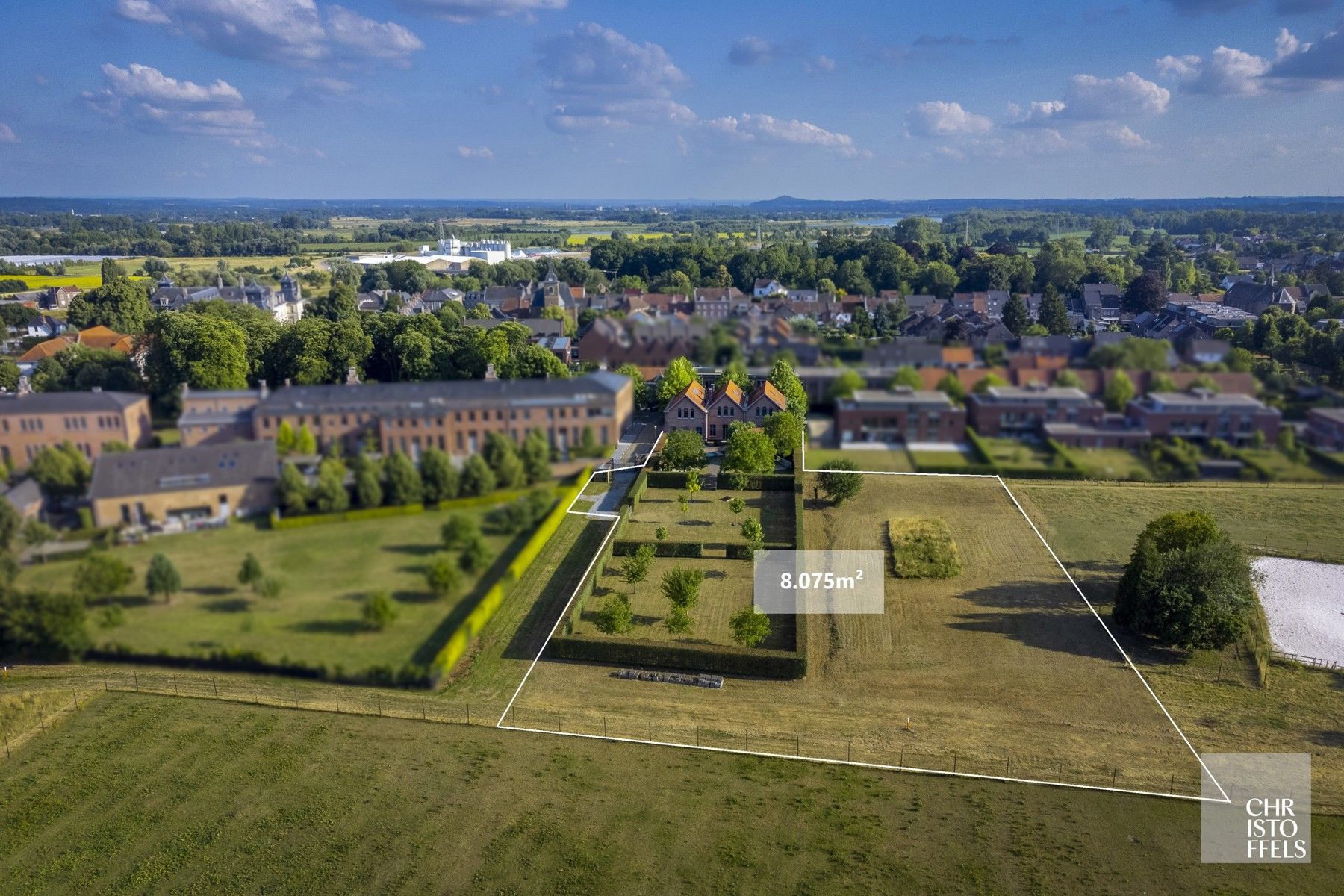 Industrieel erfgoed getransformeerd tot exclusieve loft met een woon/werkoppervlakte van 1.056m²!  foto 2