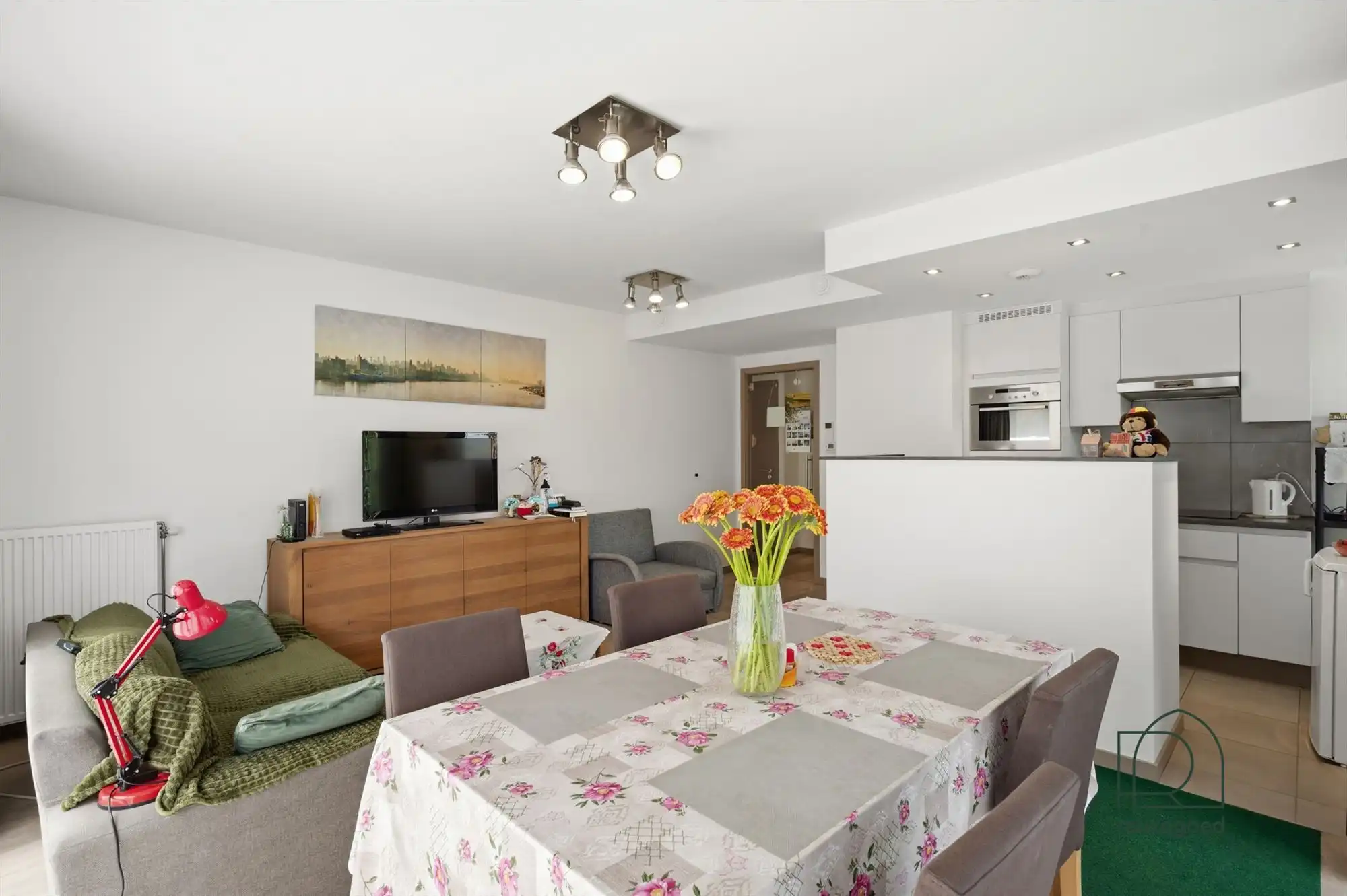 Instapklare investering met 2 slaapkamers op toplocatie in Evere foto 9