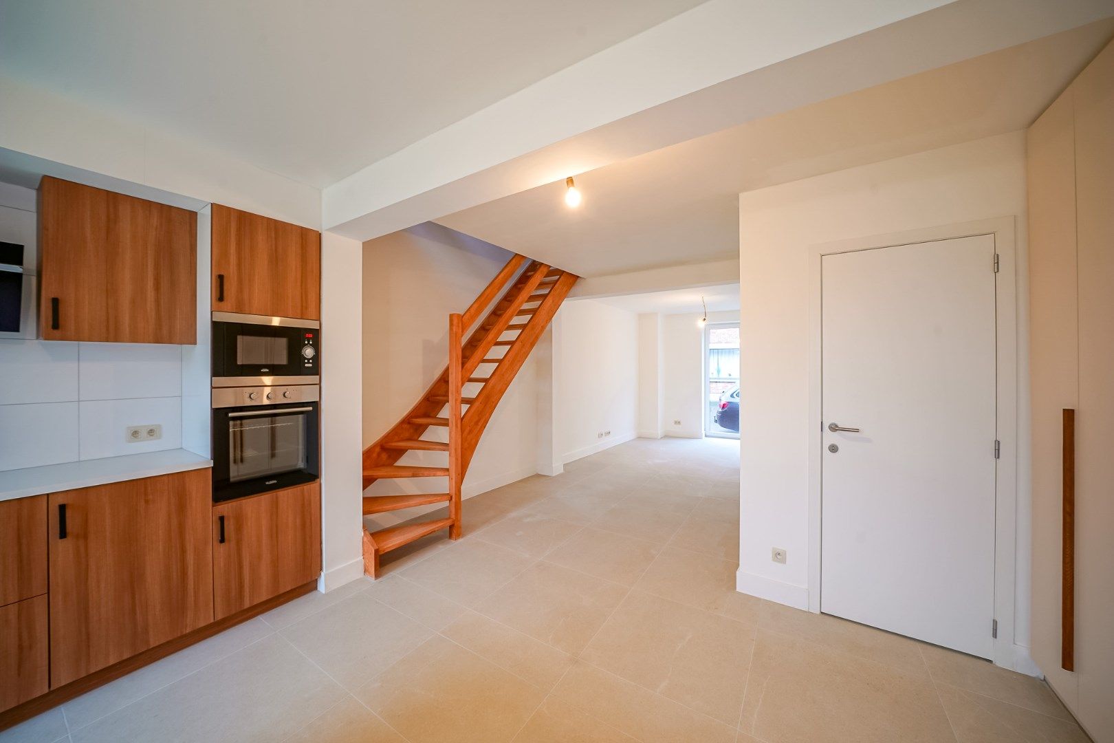 Prachtig gerenoveerde woning (vernieuwbouw) te Zandvoorde  foto 8