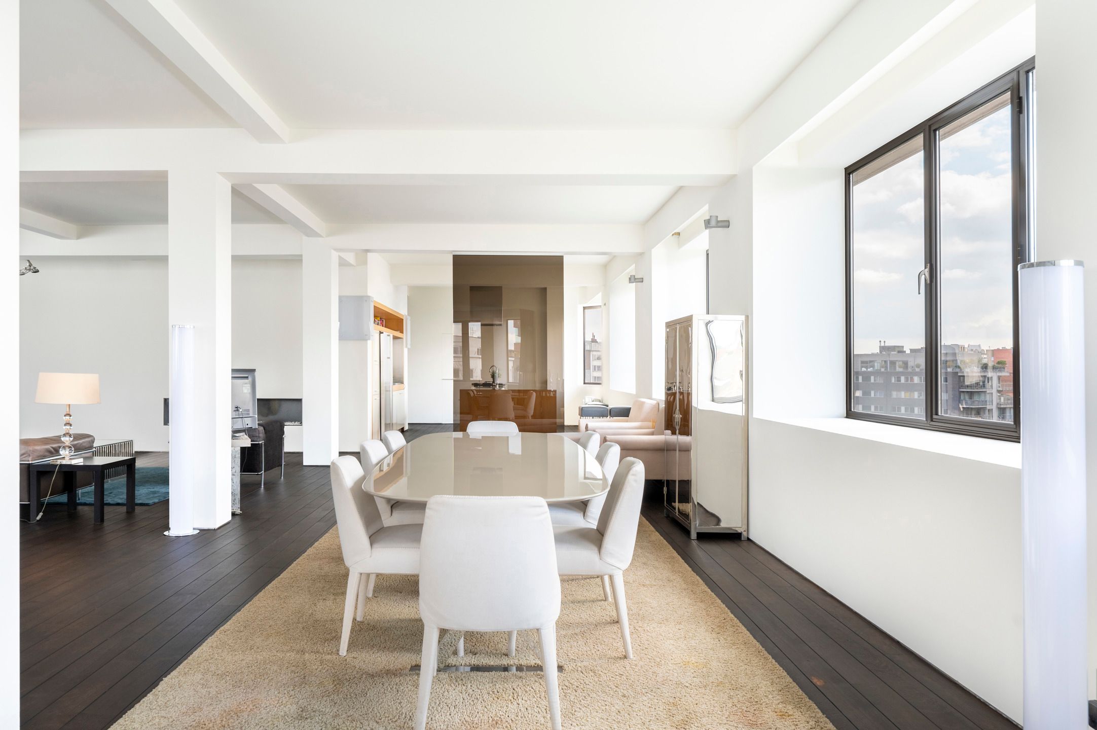 Indrukwekkend luxueus appartement met 2 slaapkamers in Antwerpen foto 10