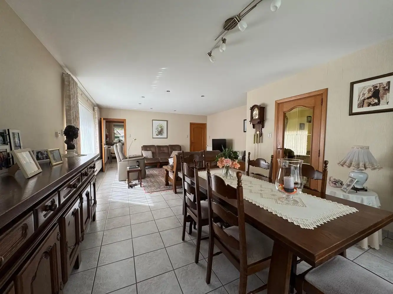 Vrijstaande gelijkvloerse woning foto 9