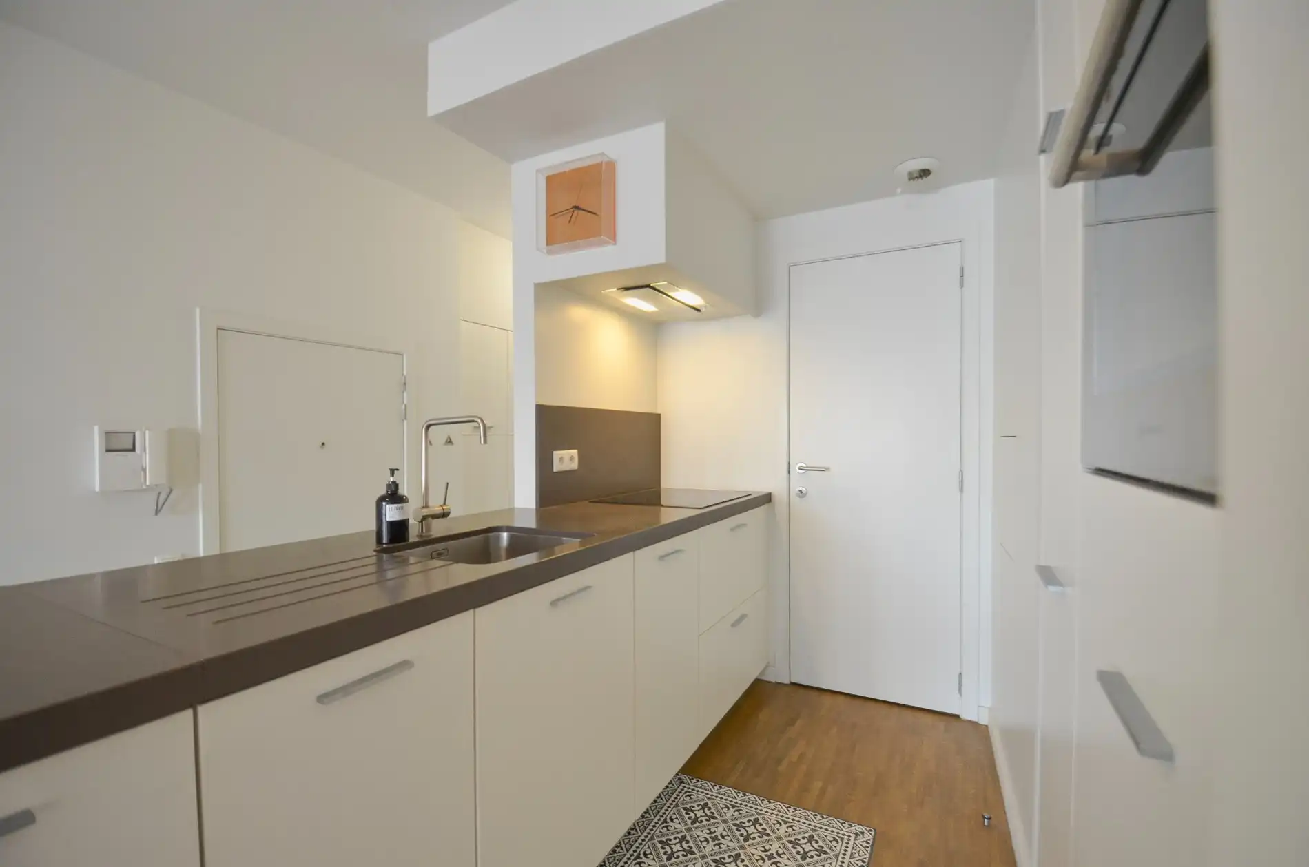 Rustig gelegen tuinappartement  gelegen nabij de Zoutelaan. foto 8